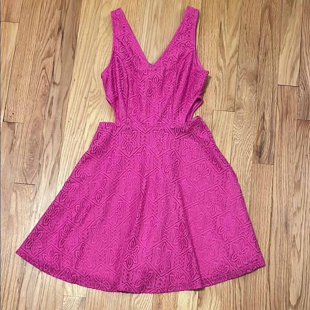 Francesca's Collections Pink Pleated Mini Dress